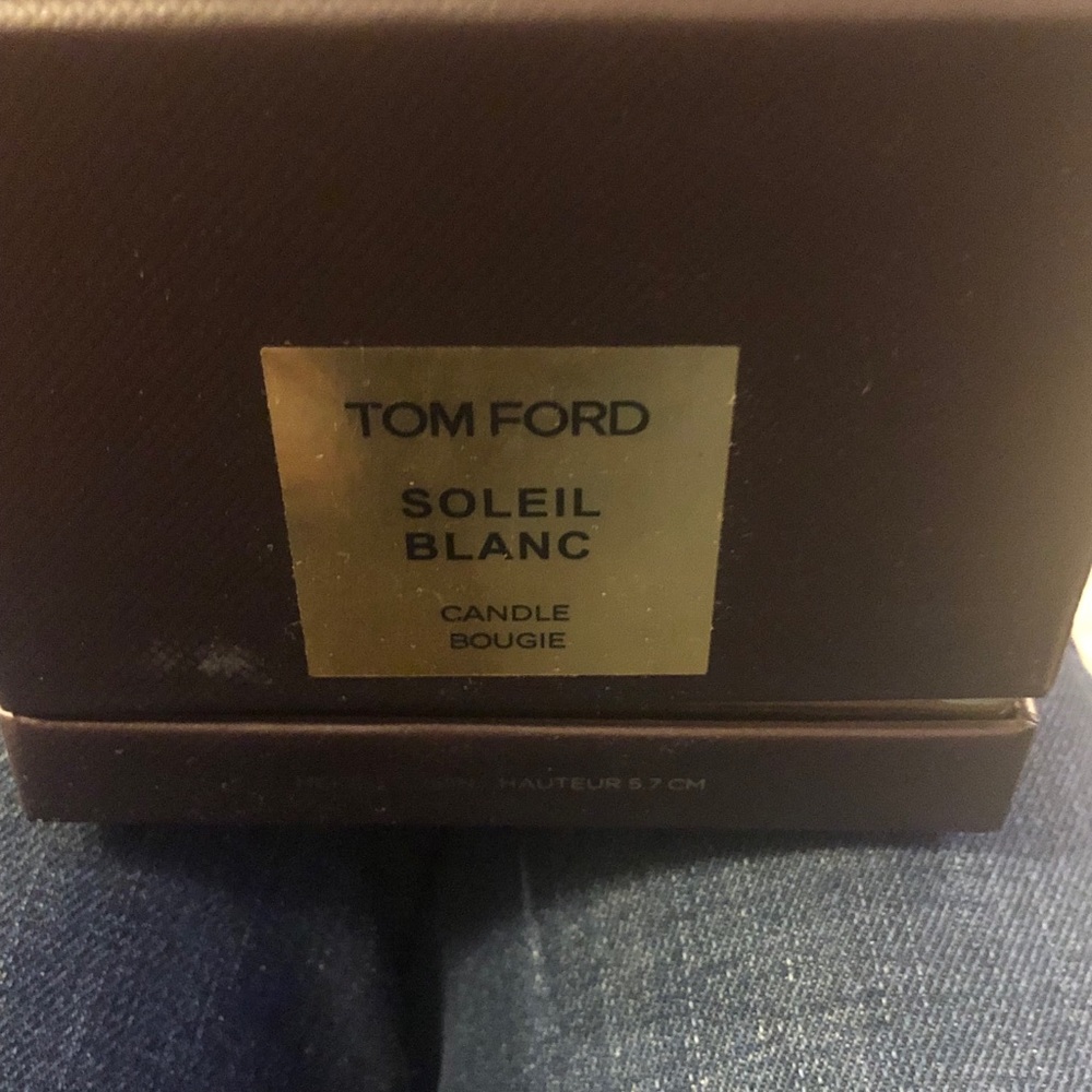 Tom Ford candle - Picture 3 of 4
